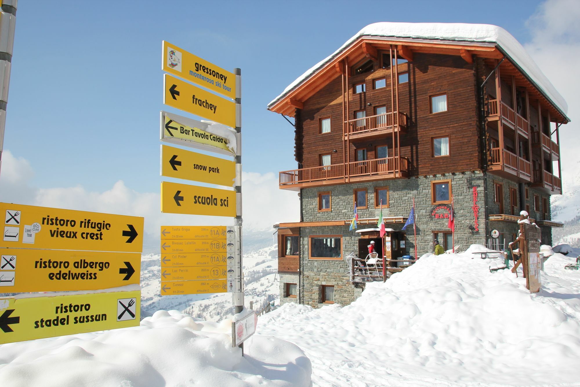 Maison Fosson Aparthotel Champoluc Eksteriør bilde